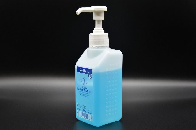 hand-desinfektion-672.jpg