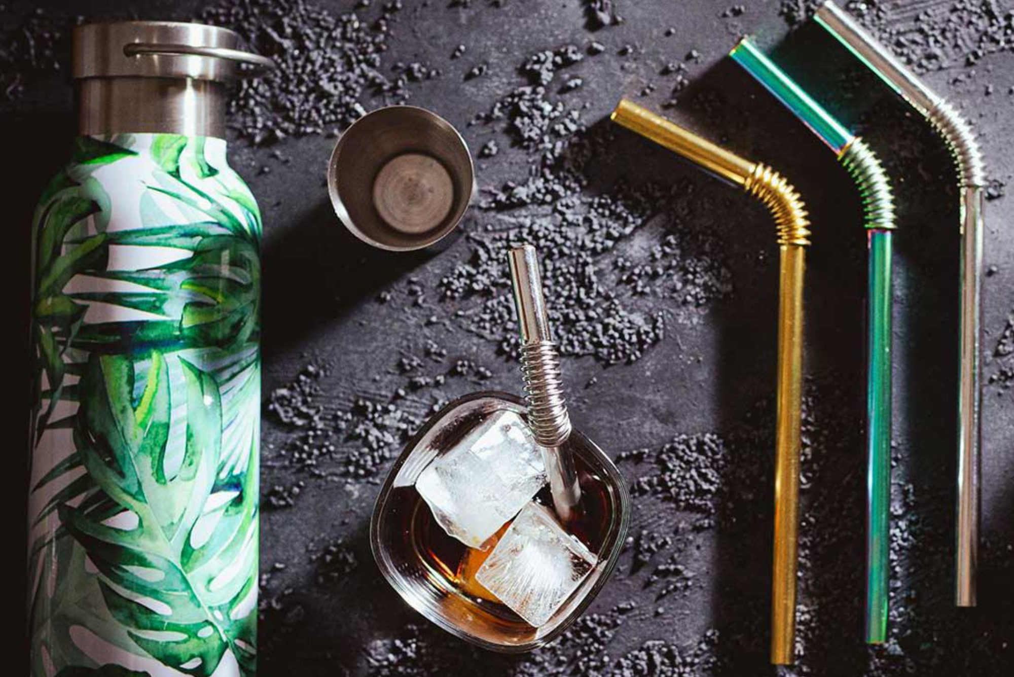 Trendige Cocktail-Zubehör Geschenke für Kunden und Mitarbeiter: schwenkbare Edelstahltrinkhalme mit Branding