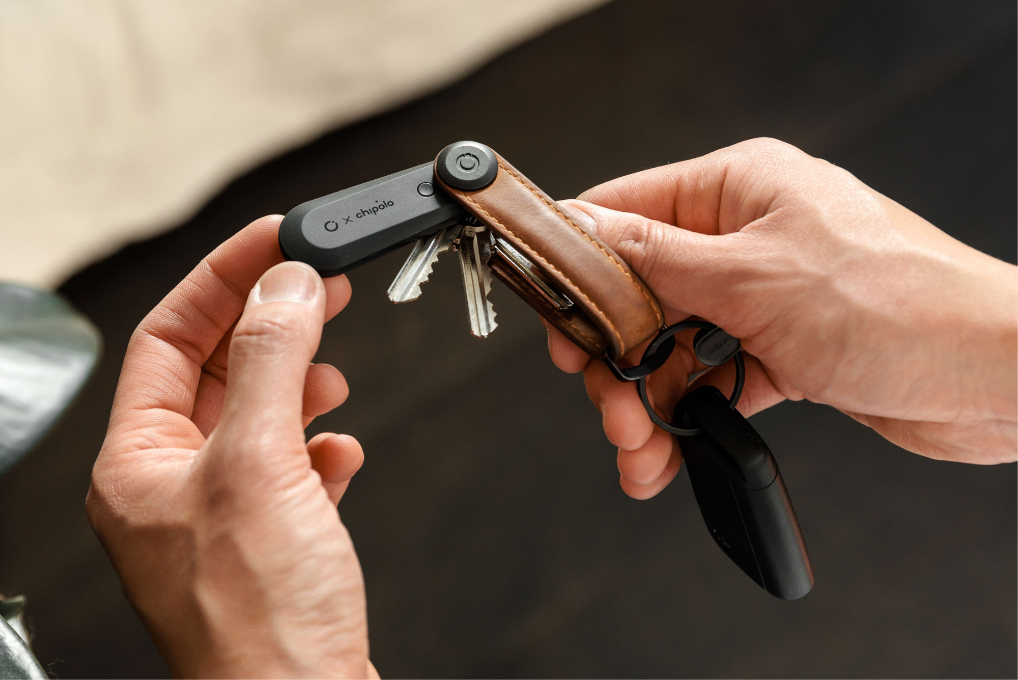 Innovativer Schlüsselorganizer Orbitkey - trendige Tech-Geschenke für Kunden & Mitarbeiter