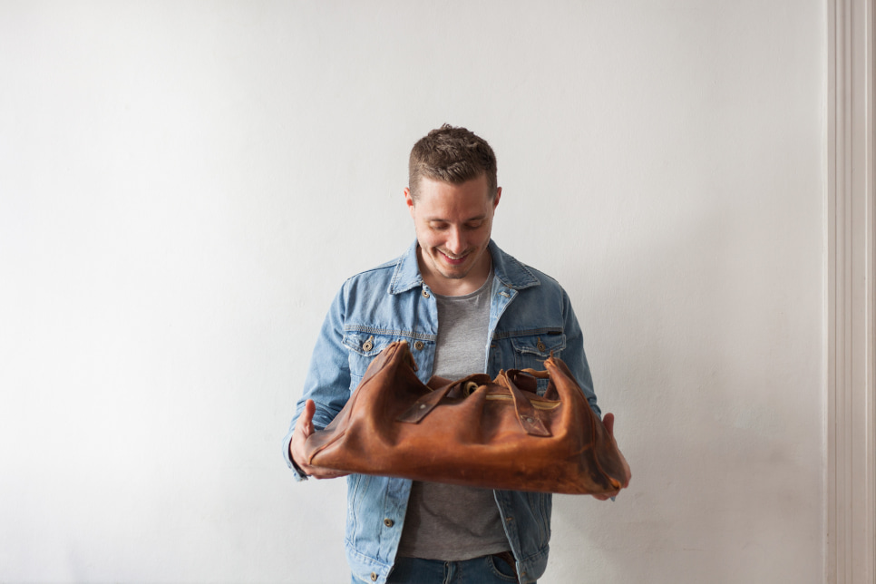 HOLZRICHTER leather travel bag