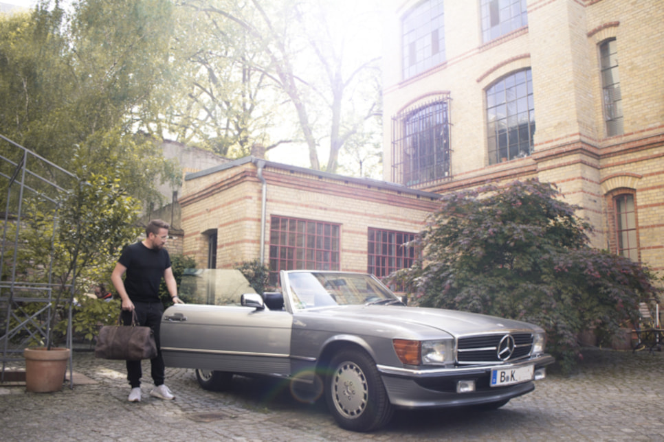 Creative Studio by Michael Kittel Berlin courtyard Mercedes SL